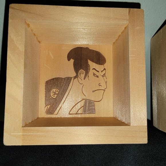 Vintage Wooden Japanese Masu Sake Cups (set of two) Kotobuki - Picture 3 of 9